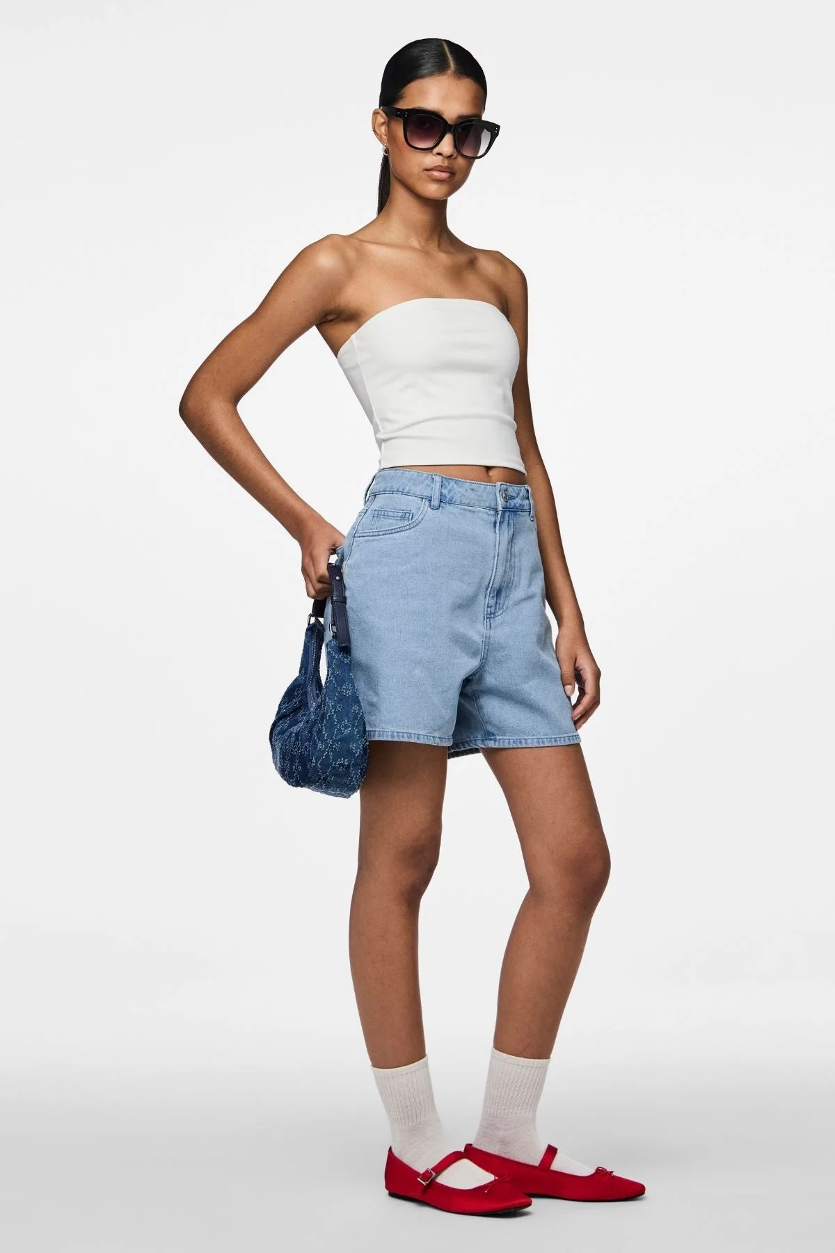 Abbi Shorts - Light Blue Denim - Image 2