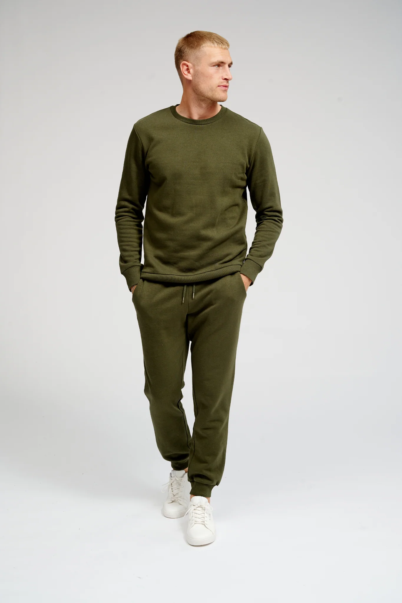 Basic Sweatpants - Dark Green - Image 4