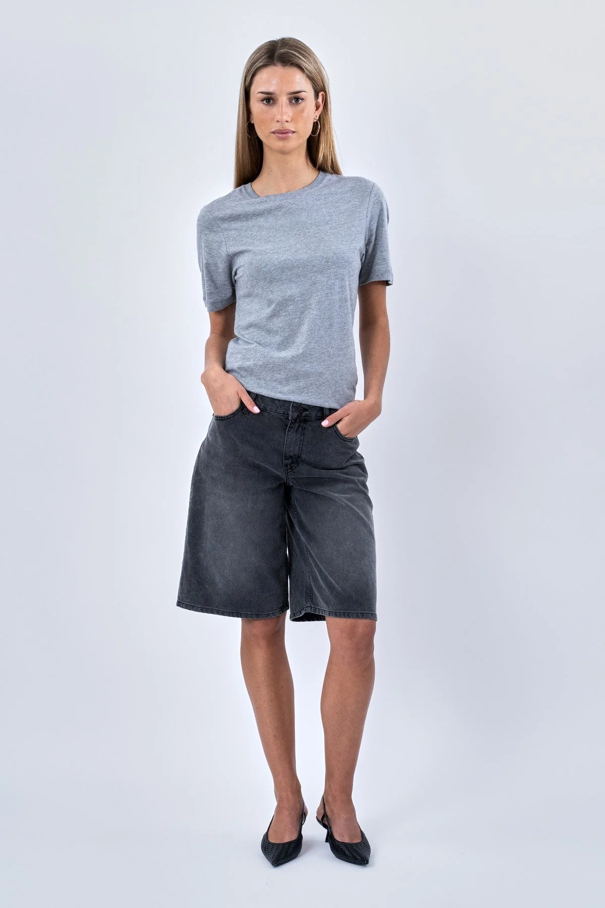 Boyfriend Tee - Gray - Image 4