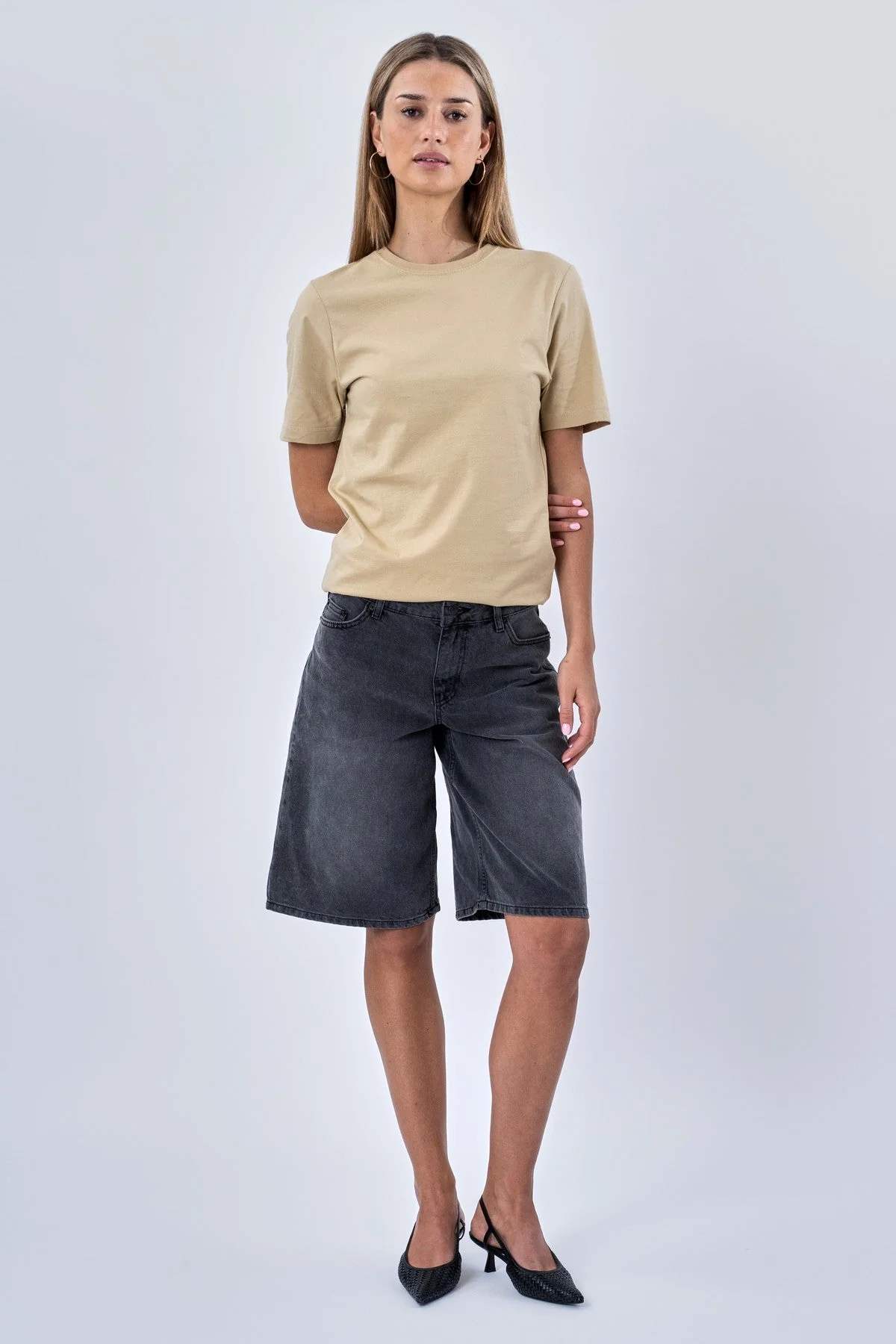 Boyfriend Tee - Sand - Image 4