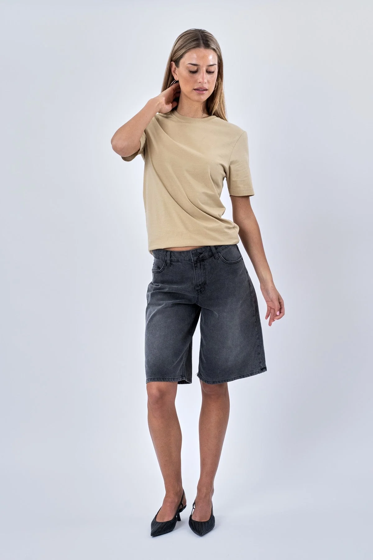 Boyfriend Tee - Sand - Image 5