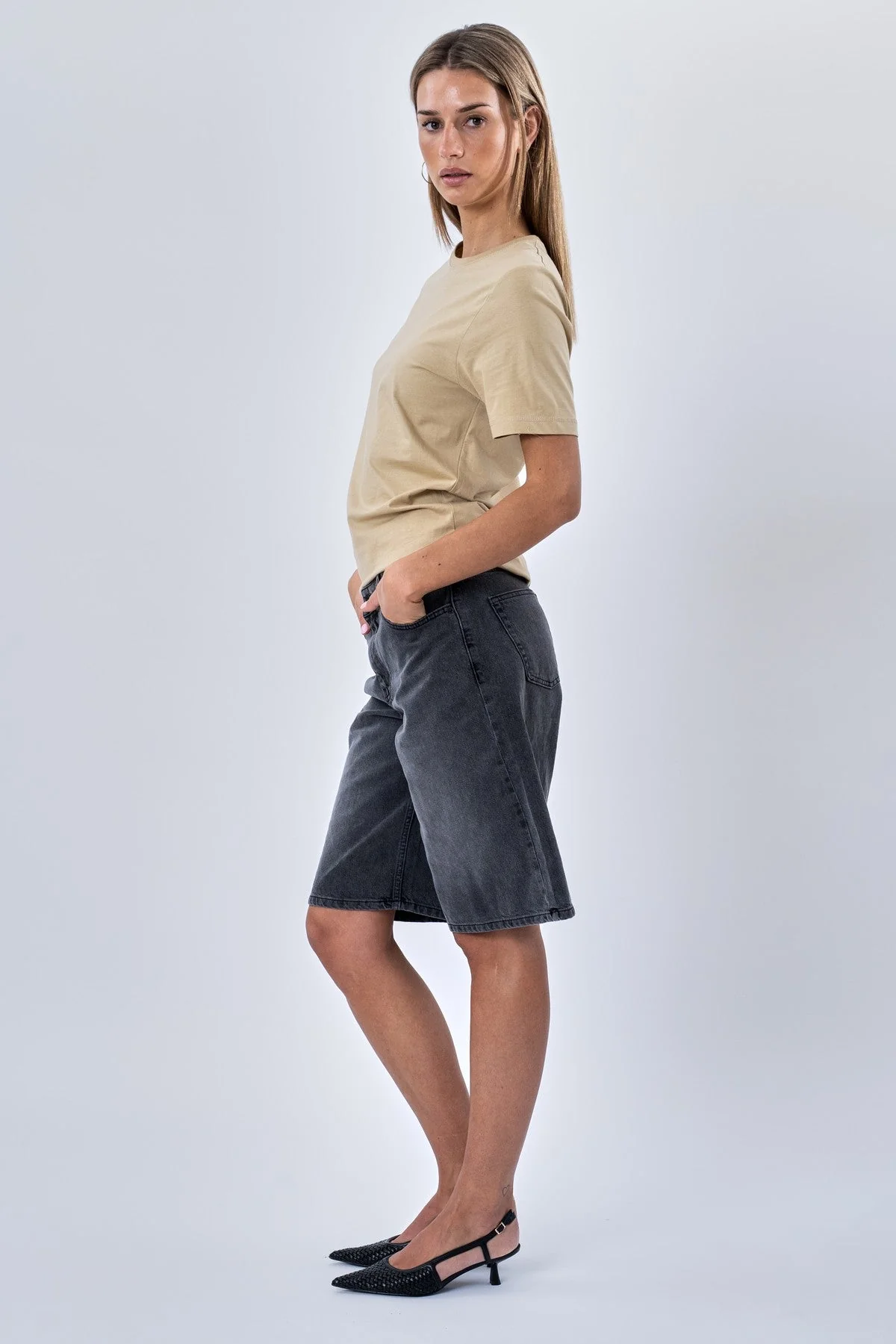 Boyfriend Tee - Sand - Image 6