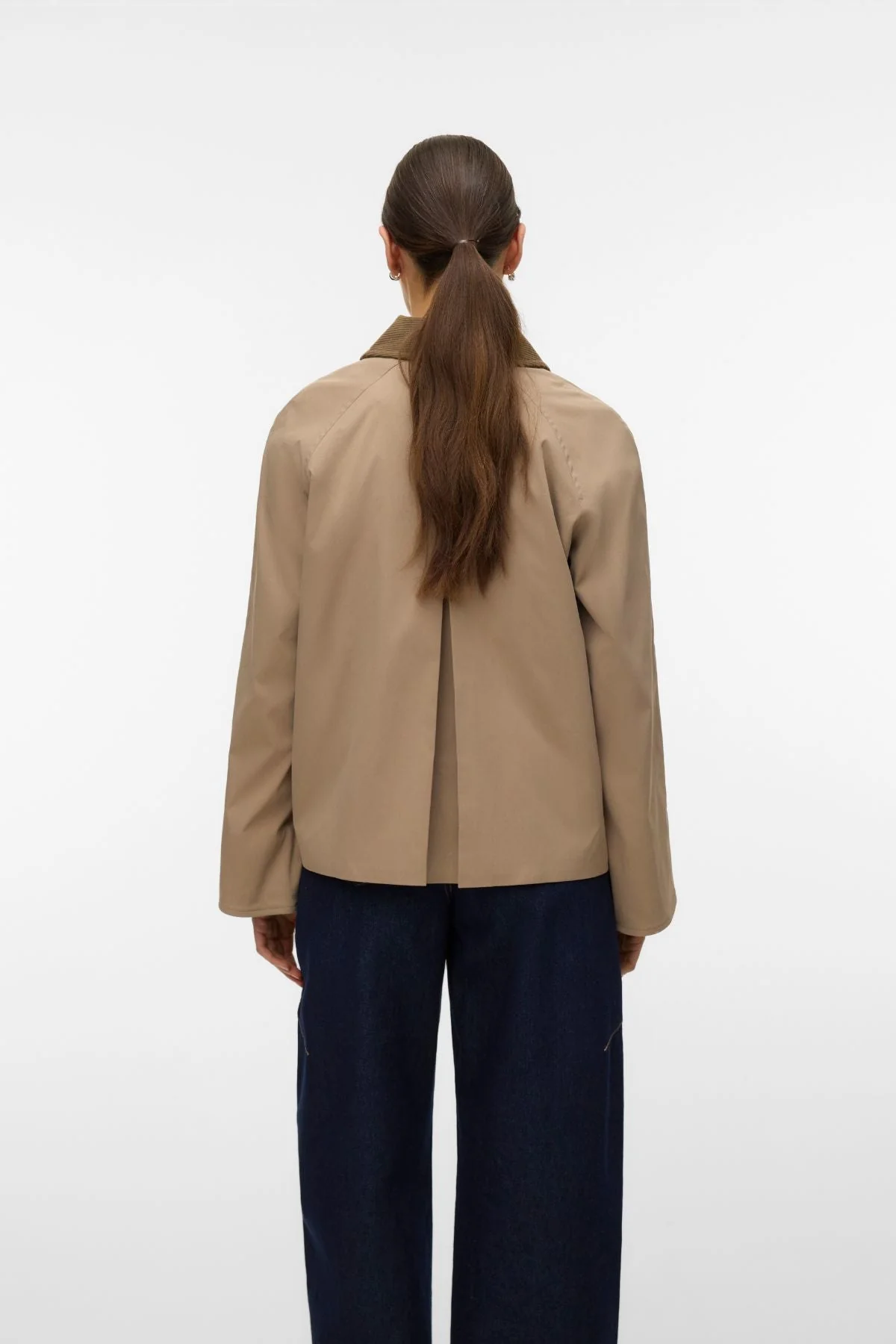 Chelseafia Short Jacket -  Silver Mink - Image 3