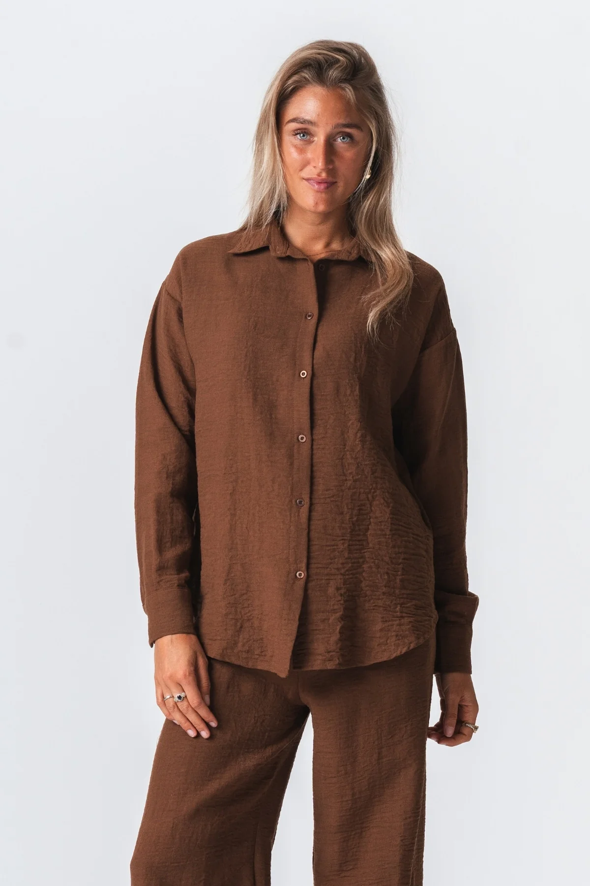 Lilly Pants + Lilly Shirt (Brown) – Package Deal - Image 3