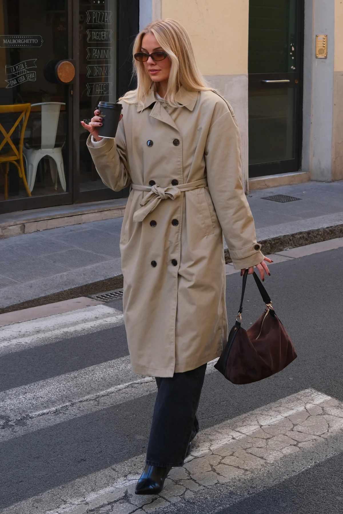 Linea trenchcoat - Beige - Image 2