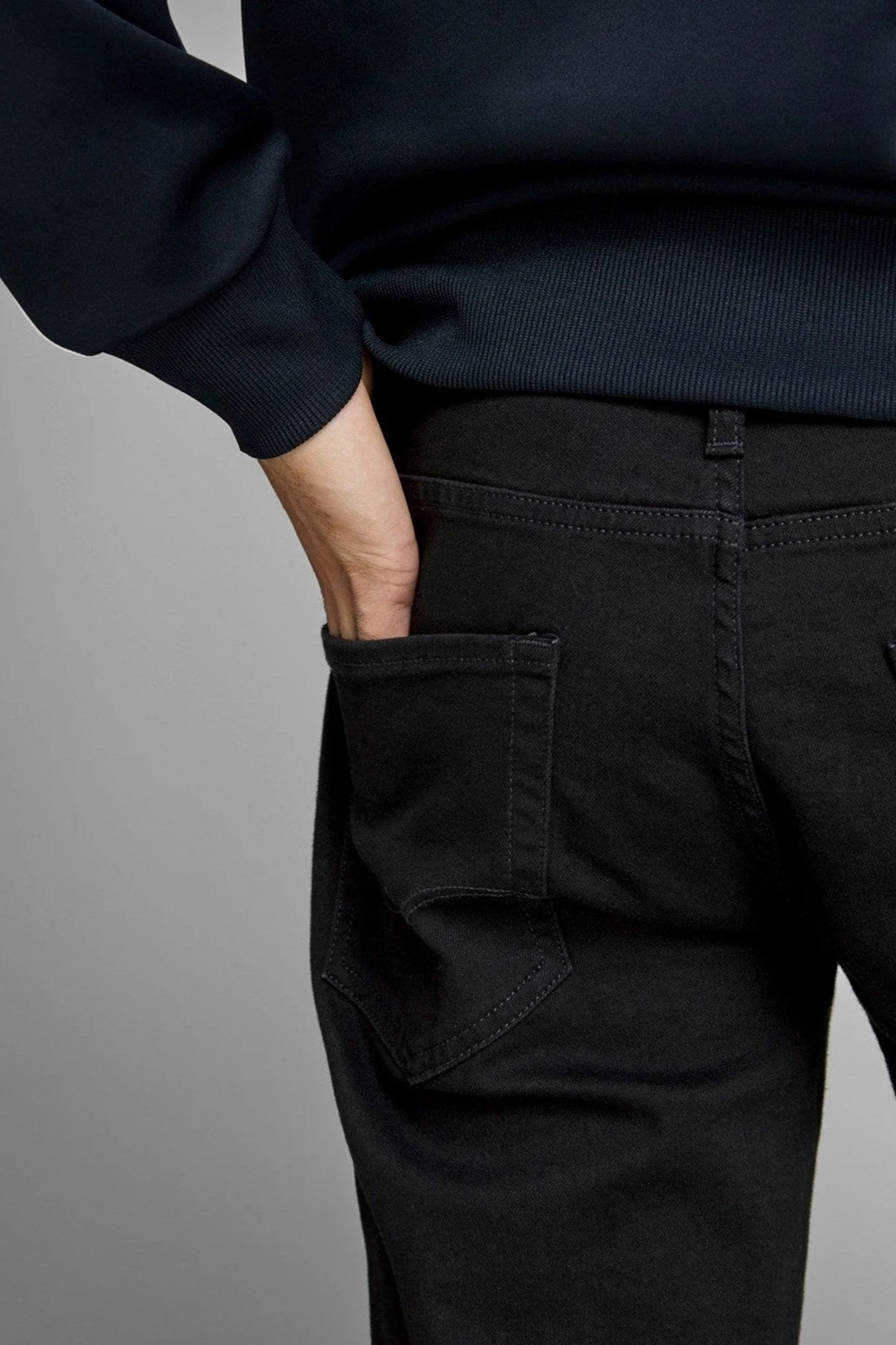 Mike Original Jeans - Black Denim - Image 5