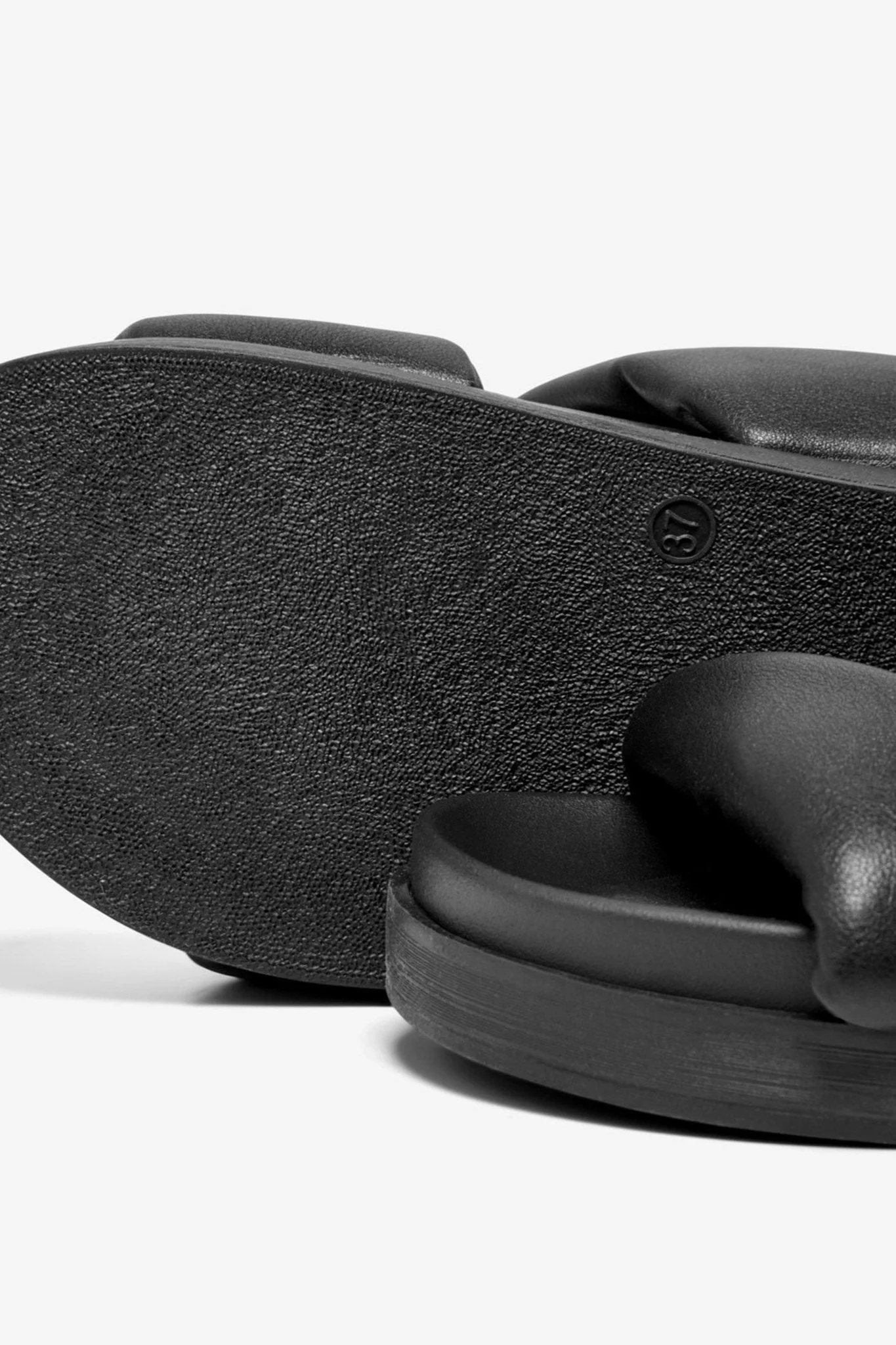 Minnie Sandaler - Black - Image 3