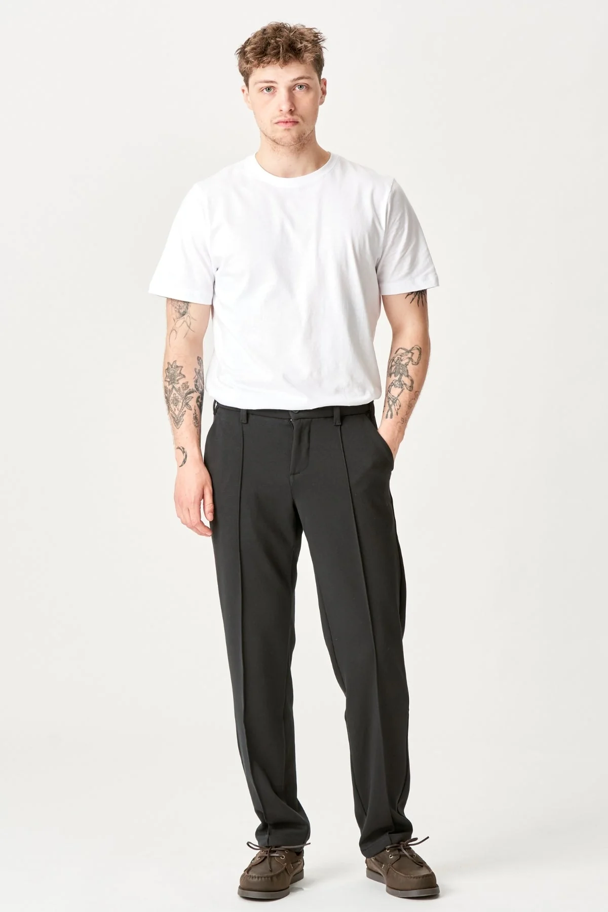Performance Pants Loose Fit - Black - Image 4