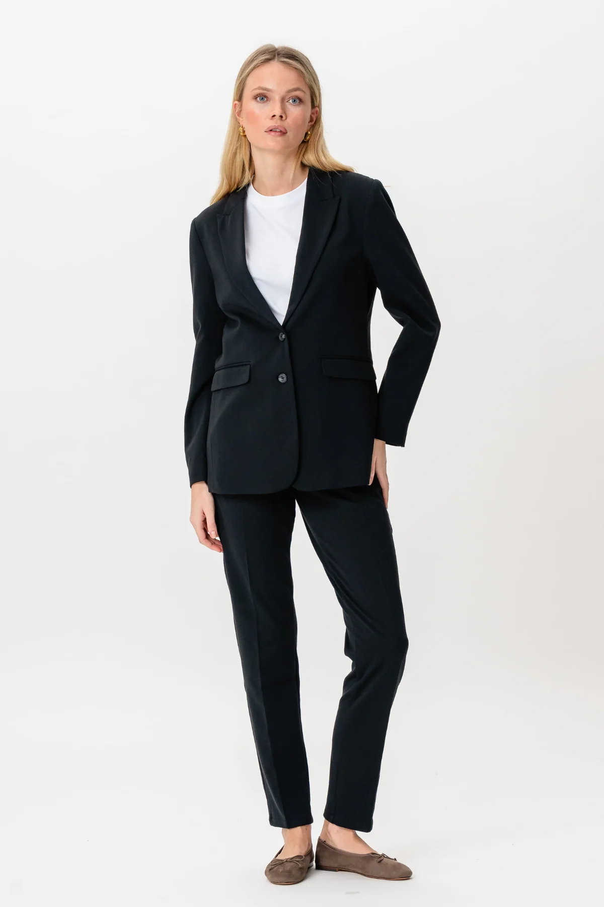 Performance Suit for Women (Navy) - Package Deal (V.I.P) - Image 2
