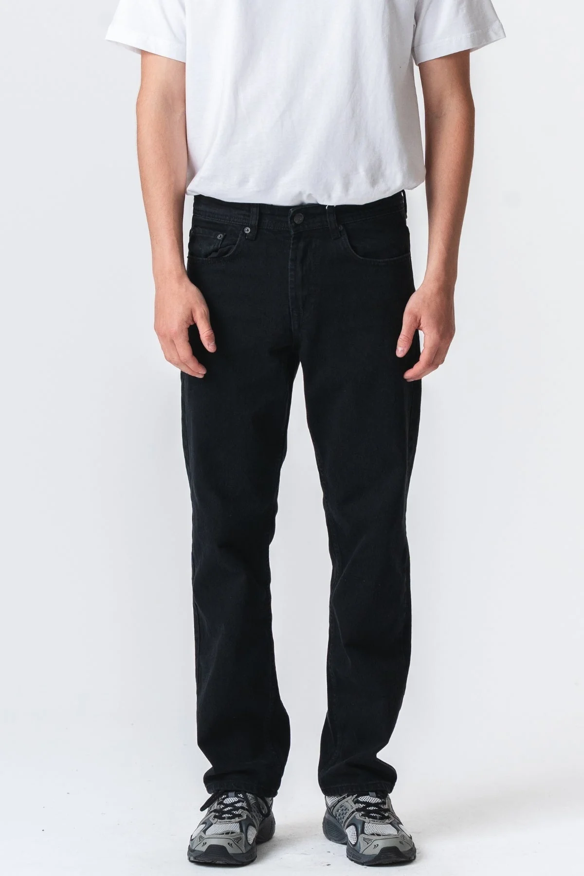 Relaxed Fit Jeans - Solid Black - Image 3
