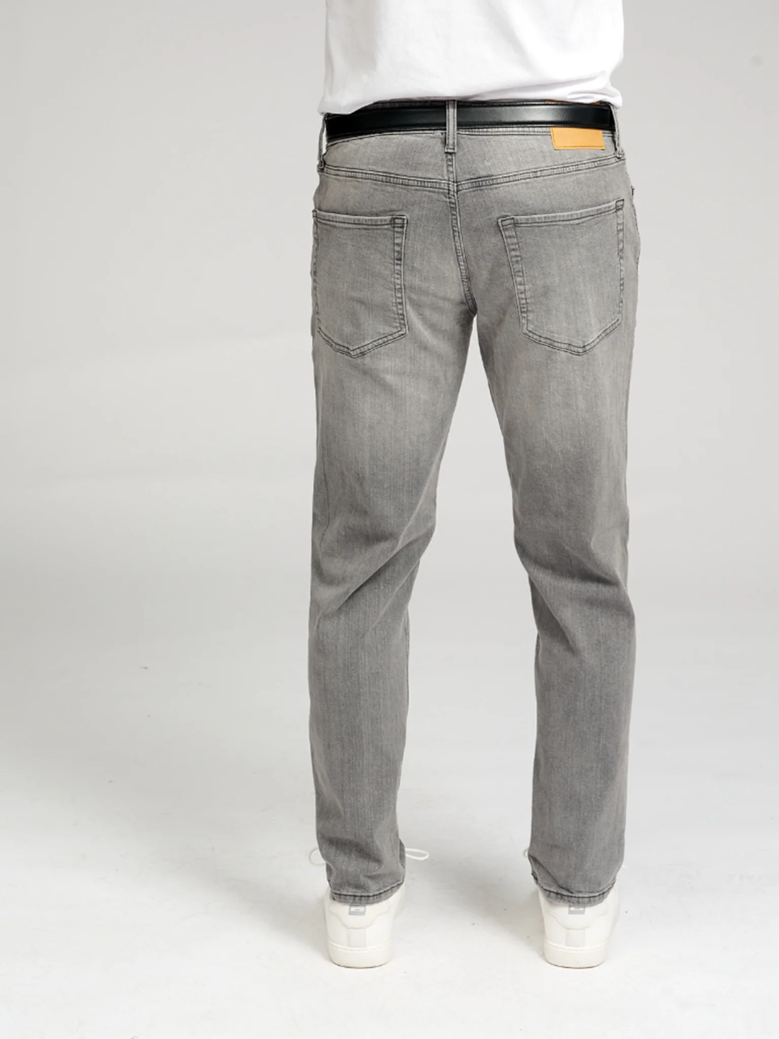 The Original Performance Jeans (Regular) - Gray Denim - Image 5