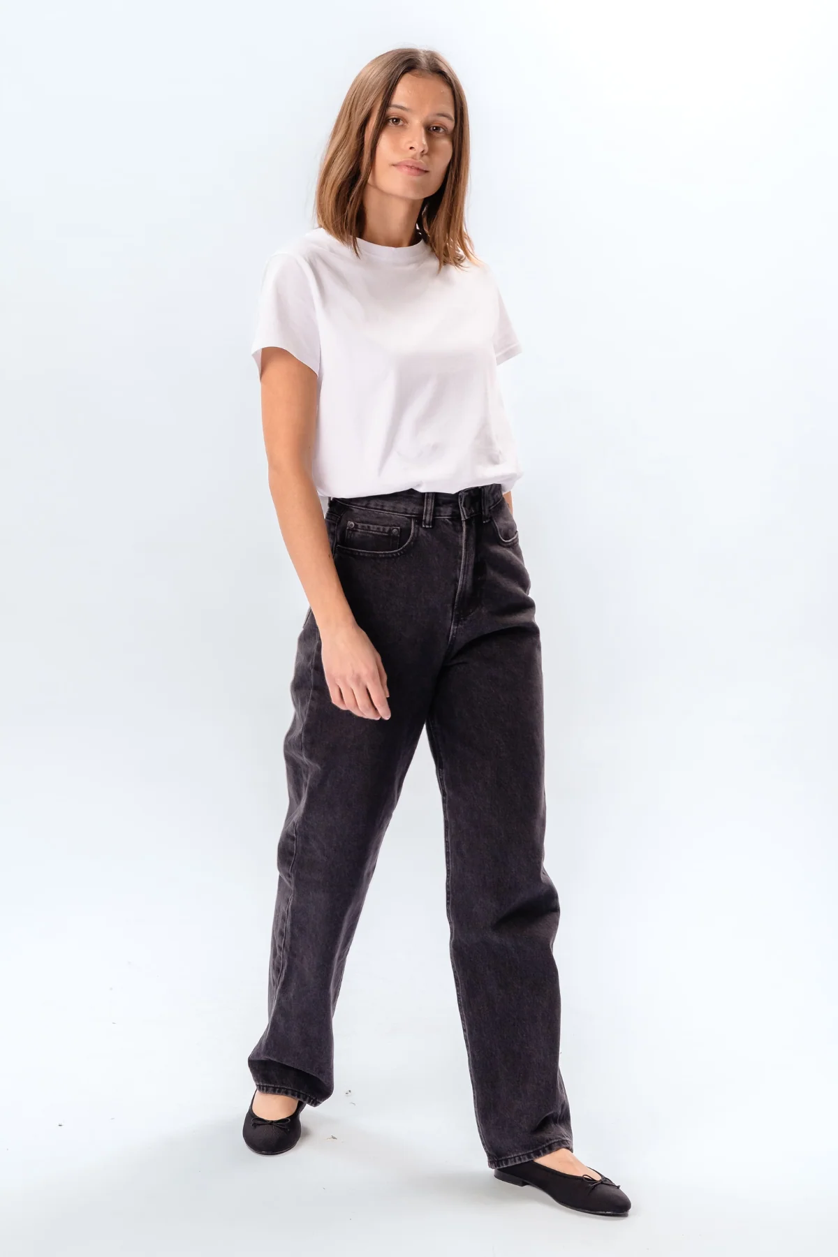 The Original Performance Loose Jeans - Washed Black Denim - Image 6
