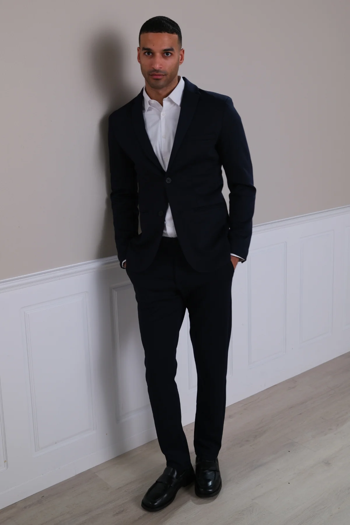 The Original Performance Suit Regular Fit – (Black) - Image 2
