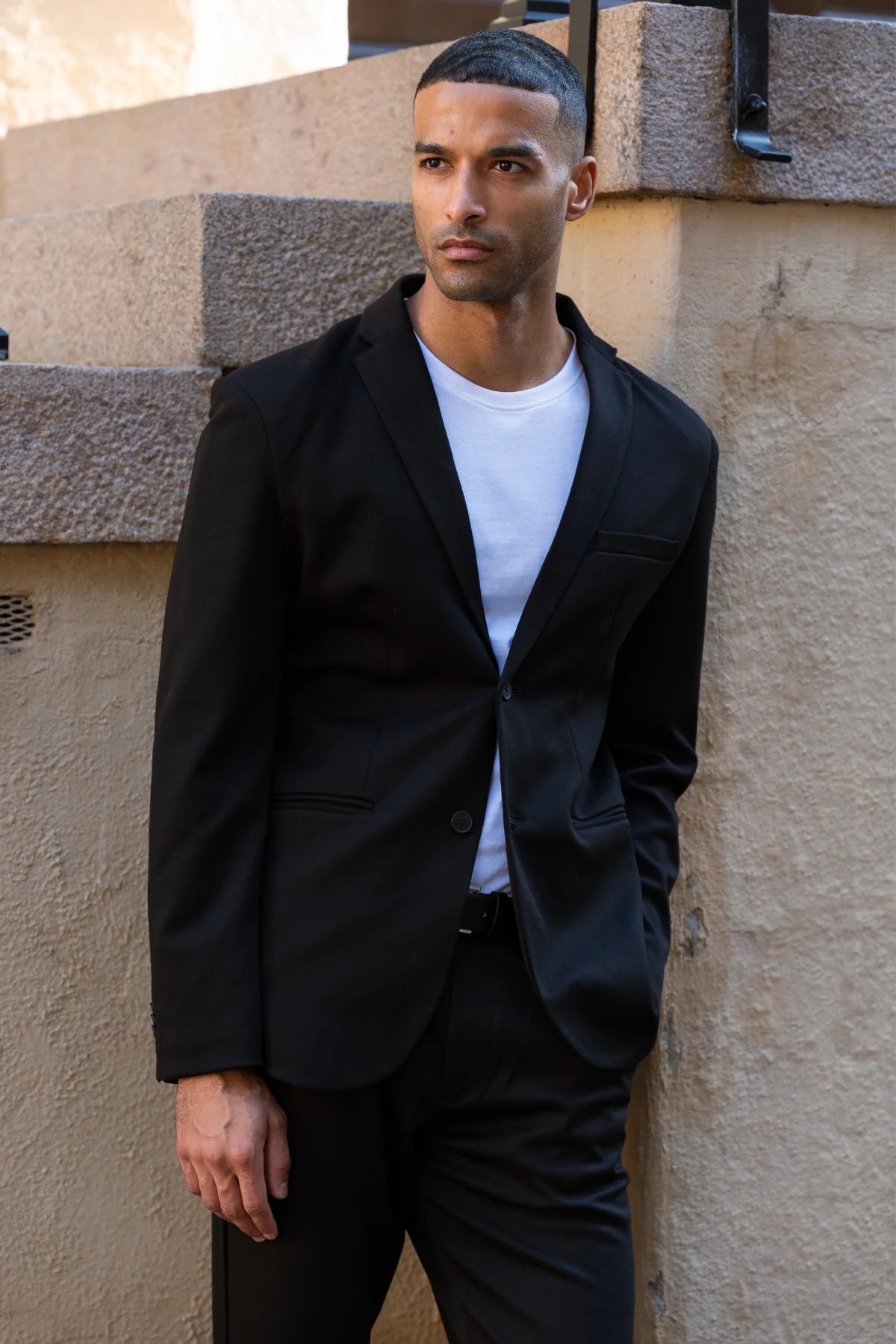 The Original Performance Suit Regular Fit – (Black) - Image 5
